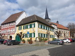 Selach, Hohes Haus und Walmdachhaus am Marktplatz, Hohes Haus erbaut 1533 (24.03.2016)