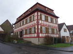 Holzhausen, Pfarrhaus in der Riedstrae, Zweigeschossiger Mansardwalmdachbau, erbaut von 1802 bis 1803 von I.