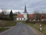 Bischwind, Pfarrkirche Maria Verkndigung, Saalbau mit Satteldach, erbaut 1722 (24.03.2016)