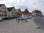 Geiselwind, Gebude und Fachwerkrathaus am Marktplatz, Rathaus erbaut im 17.