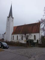 Taufkirchen, Maria Himmelfahrt Kirche, mittelalterlicher Saalbau, wohl um 1400, Chor erbaut 1459, erweitert 1913 (25.12.2016)