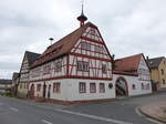 Bttigheim, Altes Rathaus, giebelstndiger Satteldachbau, erbaut im 17.