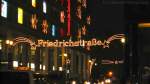 Weihnachtlich geschmckt ist die Friedrichstrae am 22.12.2007.