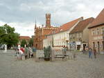 Kyritz, Rathaus von 1879 und Huser am Marktplatz (09.07.2012)