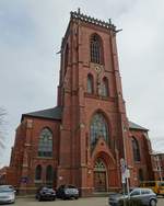 Hamburg am 20.3.2021: das Portal der unter Denkmalschutz stehenden 1900 erffneten rmisch-katholischen Pfarrkirche St.