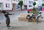 Hnfelder Kinder aus dem Jahr 2007 vom Bildhauer Rainer Landgraf aus Fulda.