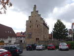 Korbach, gotisches Lagerhaus, erbaut um 1330, seit 2005 Gildehaus der Schtzengilde (08.10.2022)