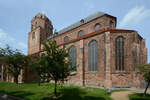 Die St.-Petri-Kirche in Wolgast wurde bis 1350 errichtet und infolge von Kriegs- und Unwetterfolgen mehrfach zerstrt und wiederaufgebaut.