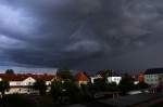  Kleiner Weltuntergang   Stralsunder Vorstadtleben bei einem nahenden Gewitter