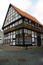 Alfeld/ Leine, Brgerschenke in der Strae Hinter der Schule, erbaut 1556 (11.05.2010)