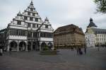Paderborn, Rathaus am Rathausplatz, erbaut von 1613 bis 1620 im Stil der   Weserrenaissance (10.05.2010)