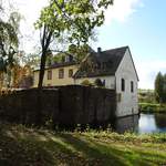 NETPHEN/SIEGERLAND-WASSERBURG HAINCHEN  Als einzige Hhen-Wasserburg im sdwestflischen Raum wurde sie 1290 erstmals urkundlich erwhnt,  war zunchst im Besitz derer von
