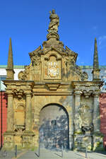 Das im Renaissancestil erbaute Petersburg-Portal in Trier stammt aus der ersten Hlfte des 17.
