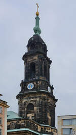 Der Turm der Kreuzkirche in Dresden.