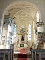 Brenstein, barocker Altar und Kanzel von 1740 in der evangelischen Dorfkirche (04.10.2020)