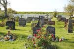 Friedhof an Kirchwarft auf der Hallig Hooge (Nordfriesisches Wattenmeer).
