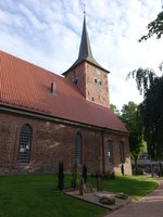 Bad Bramstedt, Maria Magdalena Kirche, Hallenkirche aus rotem Backstein, erbaut im 14.