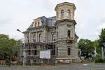 Die ehemalige Villa Meyer in Gera, an der Kreuzung Clara-Zetkin-Strae/Leipiger/Berliner Strae gelegen, war einst eine der reprsentativsten Villen in Gera.