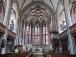 Meiningen, Stadtkirche Unsere lieben Frau, dreischiffige Hallenkirche, Bleiglasfenster von 2002 (16.06.2012)