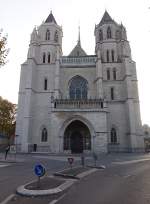 Dijon, Kathedrale Saint-Benigne, erbaut von 1271 bis 1325, Krypta aus dem 11.