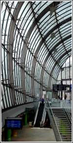 - Straburg, die Stadt der architektonischen Gegenstze - Detailansicht der Glaskuppel am Bahnhof von Straburg.