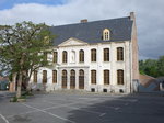 Bailleul, Prsidialgebude, erbaut 1776 am Place Plichon (14.05.2016)