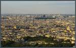 Blick vom Tour Montparnasse auf die Kathedrale Notre Dame de Paris, den Palais du Luxembourg (vorn) und das Panthon.