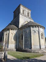 Marignac, romanische Saint-Sulpice Kirche, dreiapsidiale Chorbereich, erbaut im 12.