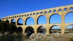 Frankreich, Languedoc, Gard, sdwestliche Seite des Pont du Gard, vom rechten Ufer des Gard aus fotografiert.