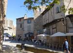 Carcassonne, historische Huser in der Rue Viollet le Duc (29.09.2017)