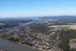 Luftblick von Linz am Rhein ber das Siebengebirge Richtung Bonn-Kln -   19.09.2005