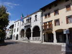 Gemona del Friuli, Palazzo Boton an der Piazza del Municipio (05.05.2017)