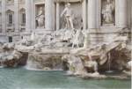 Der Trevi-Brunnen, italienisch Fontana di Trevi, ist der populrste und mit rund 26 Meter Hhe und rund 50 Meter Breite grte Brunnen Roms und einer der bekanntesten Brunnen der Welt.