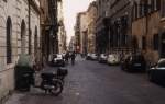 Roma / Rom im Februar 1999: Via Giulia, eine Strasse voller Renaissancearchitektur.