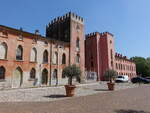 Goito, Palazzo an der Piazza Giacomo Matteotti (12.04.2024)