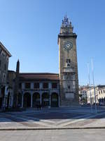 Bergamo, Torre dei Caduti, Turm der Gefallenen an der Piazza Vittorio Veneto, erbaut 1922 durch den Architekten Marcello Piacentini (29.09.2018)