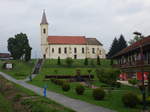 Donja Motičina, Allerheiligen Kirche, erbaut ab 1333, nach Zerstrung 1943 Wiederaufbau bis 1990 (03.05.2017)