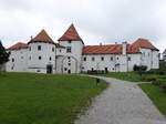 Schloss Varazdin, erbaut ab 1181 unter Knig Bela III., seit 1925 Stadtmuseum (03.05.2017)