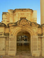 Ein altes Portal in Valletta.
