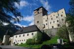 Schloss Landeck, urkundlich erstmals erwhnt 1296, landesfrstliche Gerichtsburg,   heute Bezirksmuseum (28.04.2013)