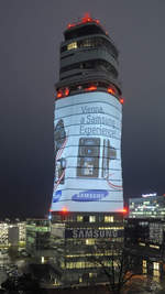 Der Kontrollturm am Flughafen Wien-Schwechat ist der hchste Tower Europas.