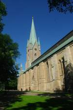 Linkping, Domkirche, erbaut ab 1230, neugotischer Turm erbaut von 1877 bis 1886 durch H.