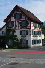 Mollis, Gasthof zum Lwen, Kanton Glarus (03.07.2011)