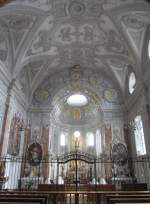 Hall, Innenraum der Herz Jesu Basilika (01.05.2013)