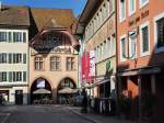 Aarau Aarau, Hauptstadt des Kantons Aargau, 16.000 Einwohner.
Metzgergasse - Mehr als 70 reich bemalte Dachuntersichten schm�cken die Altstadt. 2.11.2006