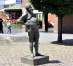  Der dicke Mann , Denkmal/Skulptur ...  Rolf Reinhardt 09.06.2009