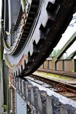 deutschland ein Rollensegment mit Verzahnung der Eisenbahnbr�cke �ber die Peene in Anklam