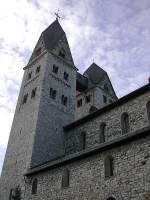 St. Lubentius in Dietkirchen, heute Stadtteil von Limburg. (Oktober 2005) ...