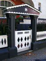Mulheim an der Ruhr Die Eingangst�r eines Grundst�cks im Dichterviertel
