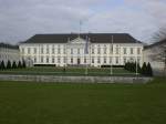historische Architektur und Bauwerke Das Schlo� Bellevue in Berlin-Tiergarten.
